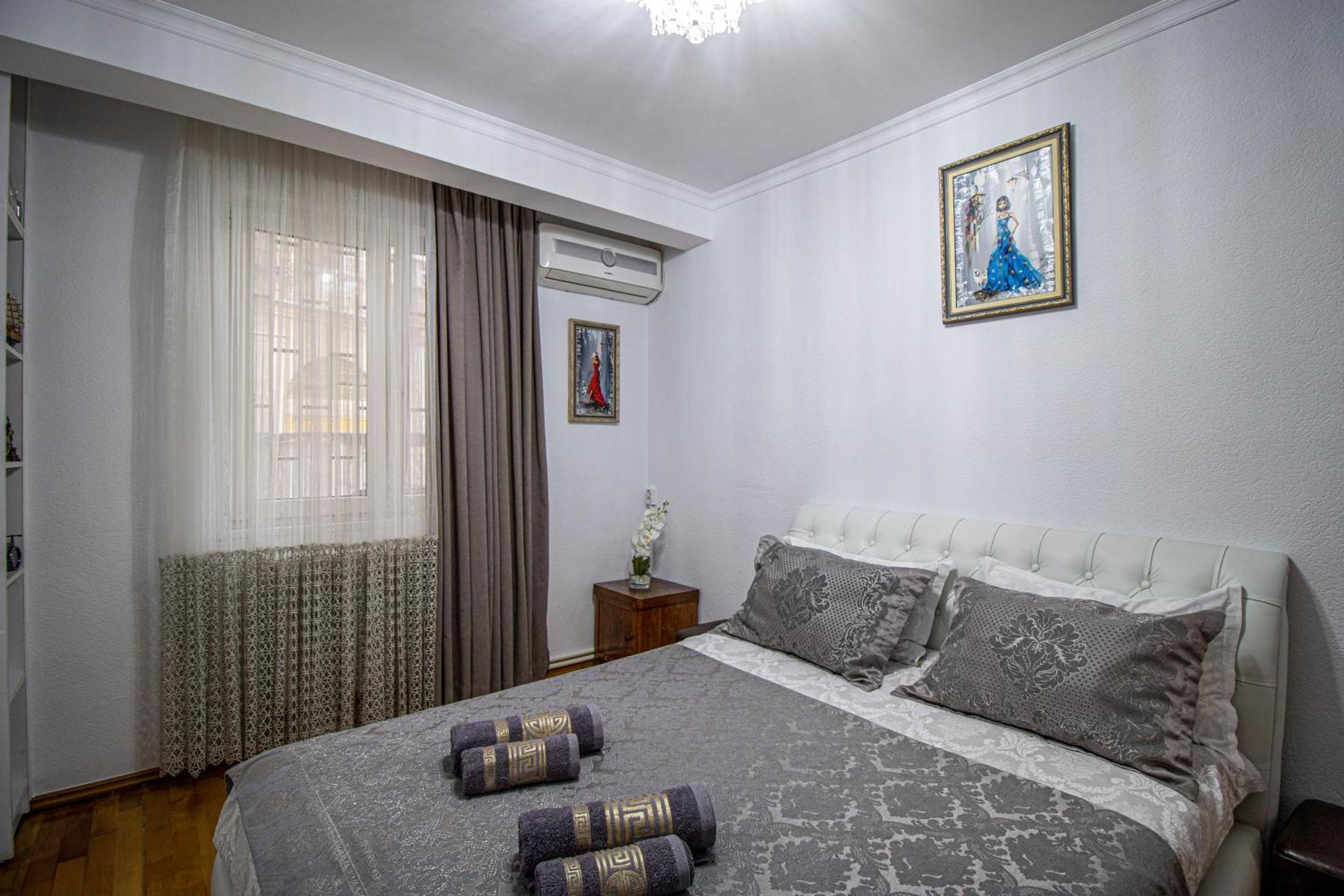 Cozy Apartment On Kostava Tbilissi Extérieur photo