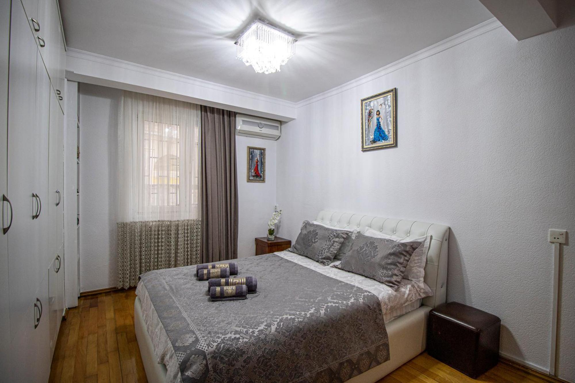 Cozy Apartment On Kostava Tbilissi Extérieur photo