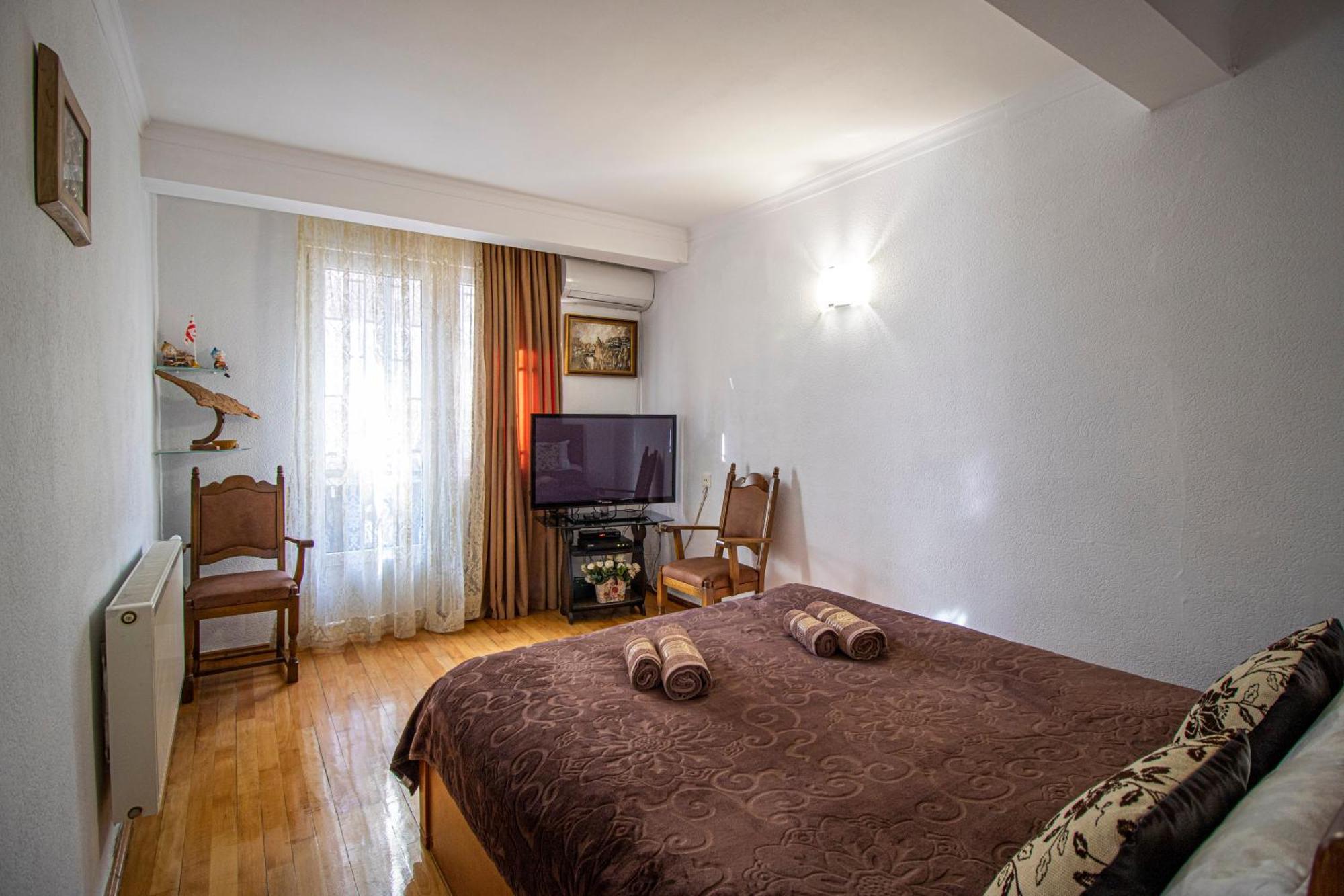 Cozy Apartment On Kostava Tbilissi Extérieur photo