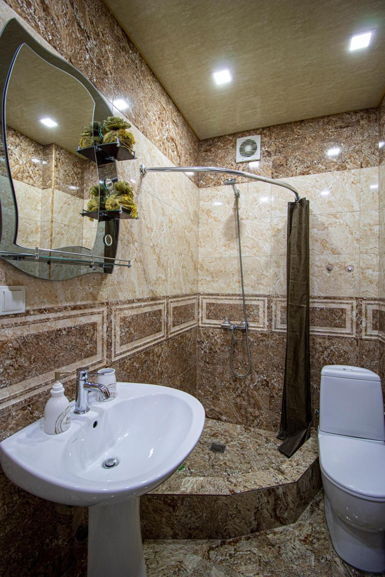 Cozy Apartment On Kostava Tbilissi Extérieur photo